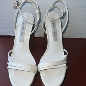 Gianni‎ Bini Elegant White/Cream Strappy Heels